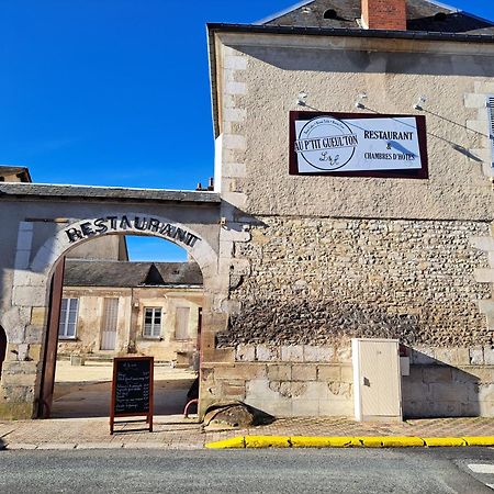 Au P'Tit Gueul'Ton Bed & Breakfast Les Aix-d'Angillon Dış mekan fotoğraf